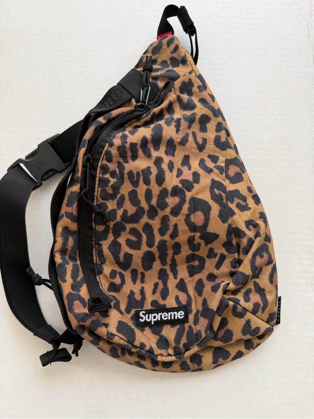 Supreme FW20 Leopard Sling Bag